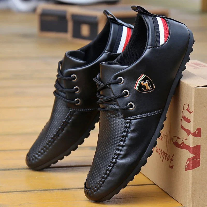 Collaborazione Ferrari - Scarpe Sportive